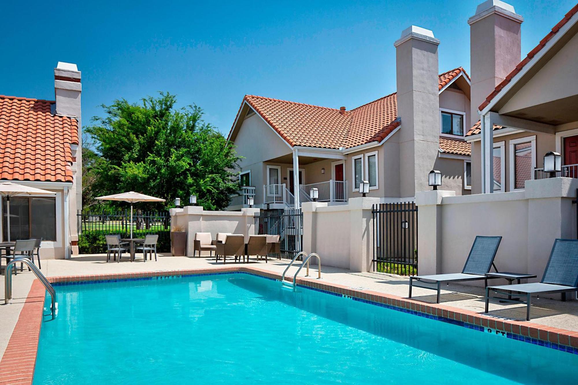 Dallas Colinas Hotel